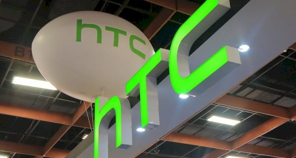 HTC Plans to Launch Another Blockchain Phone This Year, Exec Says