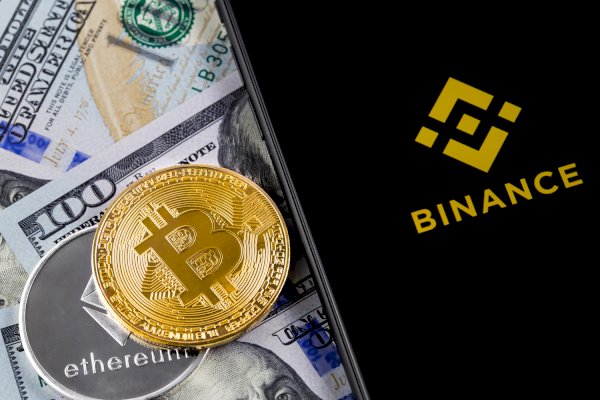 The Stolen Binance Bitcoin Is On the Move Again